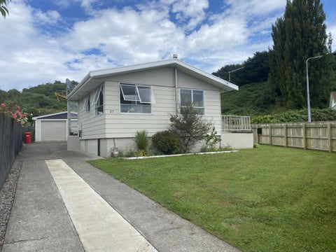 27 Savage Crescent, Aramoho, Whanganui