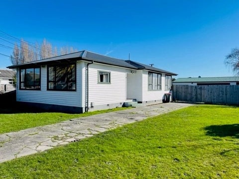 35 Saint Johns Street, Woolston, Christchurch
