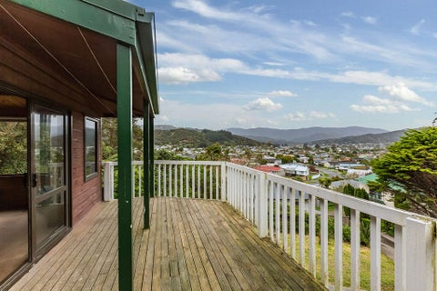 45 Kairanga Crescent, Wainuiomata, Lower Hutt