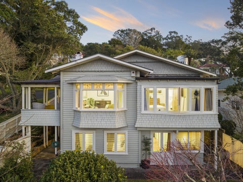 1 Toroa Terrace, Mount Albert, Auckland