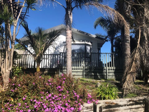 144 Carnoustie Drive, Wattle Downs, Auckland