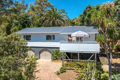 20 Bay Road, Ostend, Waiheke Island