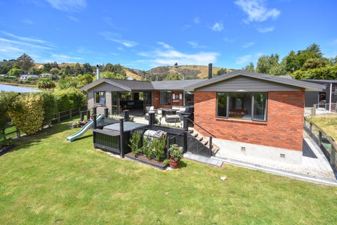 14 Douglas Street, Allanton, Mosgiel