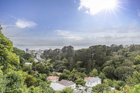39 Garden Road, Northland, Wellington