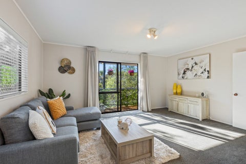 3/39 Fairmount Road, Titirangi, Auckland