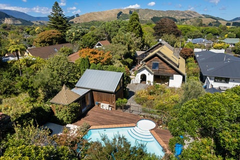 63 Kohekohe Road, Waikanae