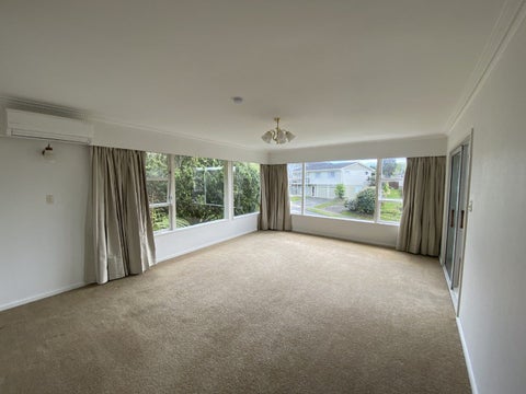 23 Oriel Avenue, Tawa, Wellington
