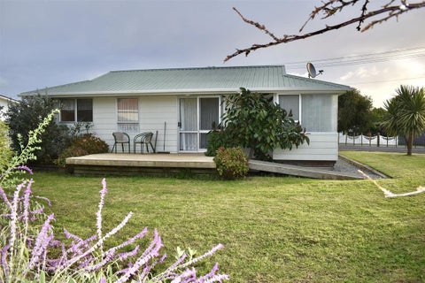 13B Iti Street, Otaki