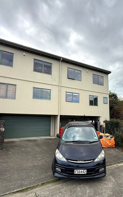 17/2 Onehunga Harbour Road, Onehunga, Auckland