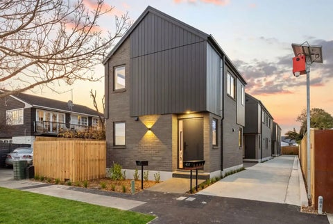 2/437 Worcester Street, Linwood, Christchurch