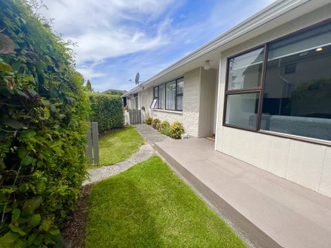 1/56 Ambleside Drive, Burnside, Christchurch