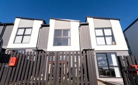 9B Colin Chester Drive, Silverdale, Silverdale