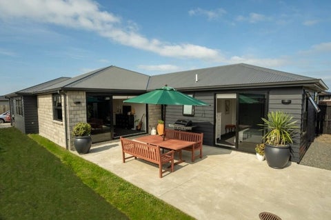 35 Taioma Close, Papamoa, Papamoa