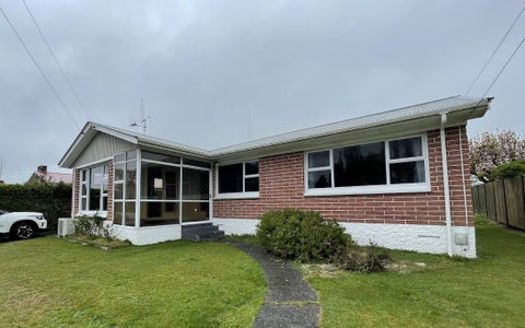 28 Lewis Street, Glenview, Hamilton