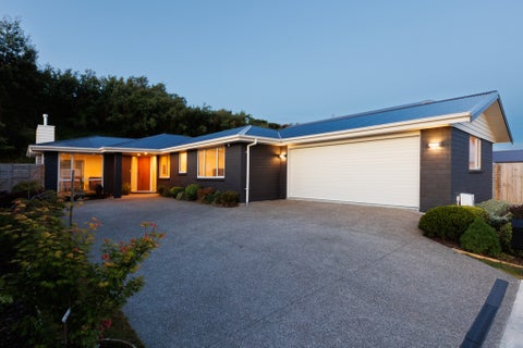 15 Freedom Drive, Kelvin Grove, Palmerston North
