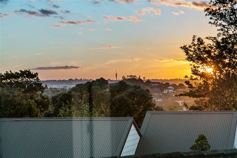 49 Murvale Drive, Bucklands Beach, Auckland