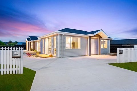 1 Riverhead Point Drive, Riverhead, Riverhead