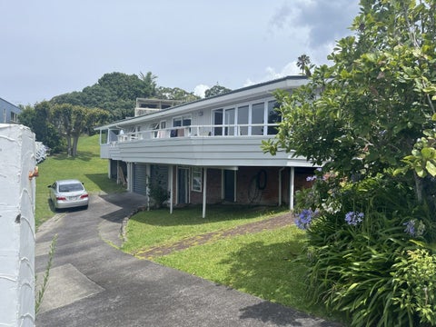98 Matipo Road, Mairangi Bay, Auckland