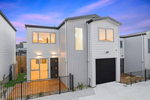 232 Whitney Street, Blockhouse Bay, Auckland