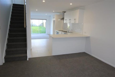 2/67B Metcalfe Road, Ranui, Auckland