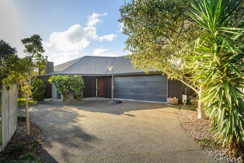28 Pegasus Place, Kelvin Grove, Palmerston North