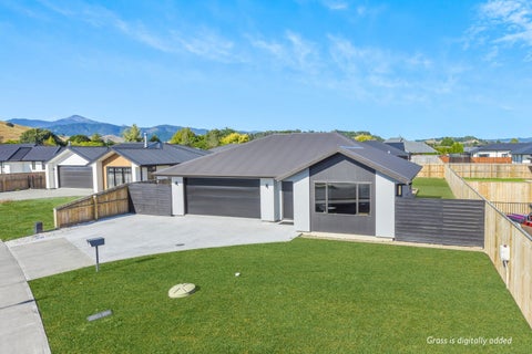 34 George Fyfe Way, Wakefield