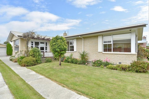 14 Penwood Street, Russley, Christchurch