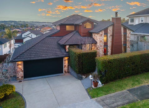 8 Hawkdun Drive, Flat Bush, Auckland