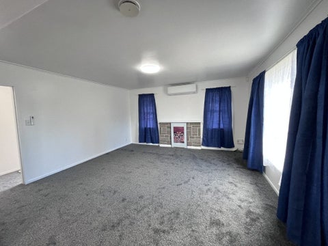 79 Cobham Crescent, Kelston, Auckland