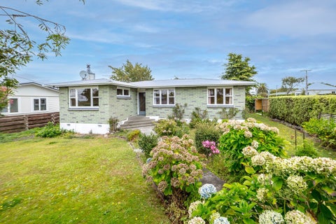 58 Brandon Street, Featherston