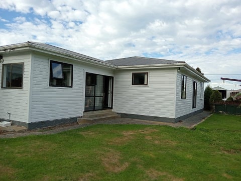 80 Half Mile Road, Tuatapere, Tuatapere