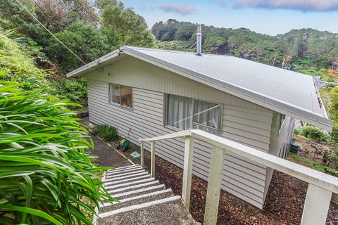 1/72 Makara Road, Karori, Wellington
