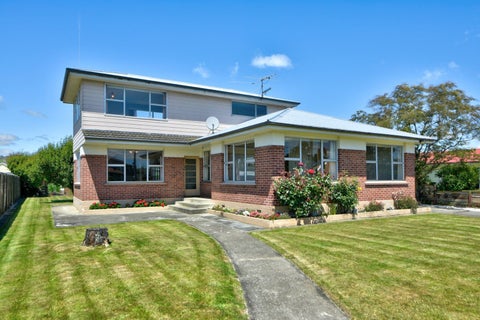 16 Oakland Street, Mataura, Mataura