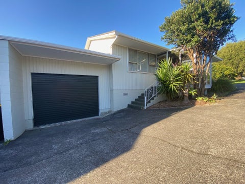 1/28 Royal View Road, Te Atatu South, Auckland