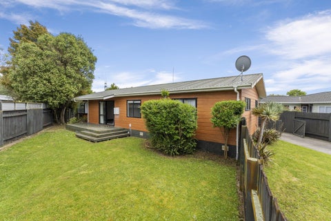 12 Delta Place, Milson, Palmerston North