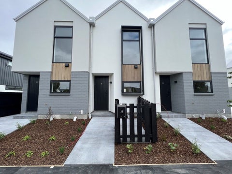 33 Charles Street, Waltham, Christchurch