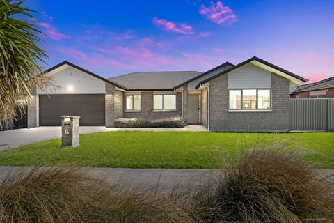 16 Ancroft Street, Papakura, Papakura