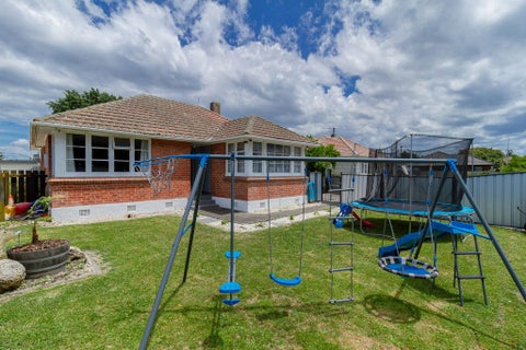 17 Kettle Crescent, Marewa, Napier