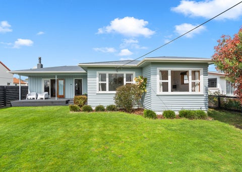 73 Jellicoe Street, Martinborough