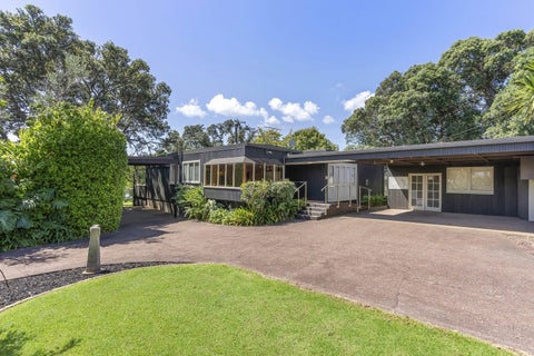 54A Stanley Point Road, Stanley Point, Auckland