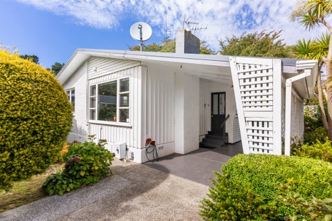 4 Silverbirch Grove, Churton Park, Wellington