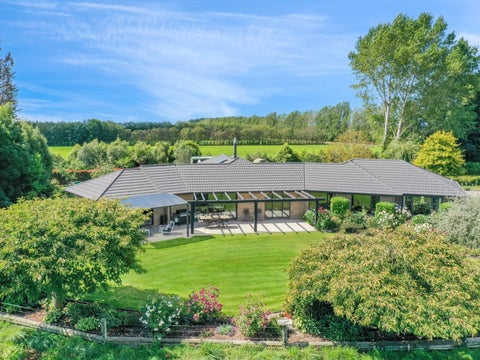 252 Ferry Road, Richmond