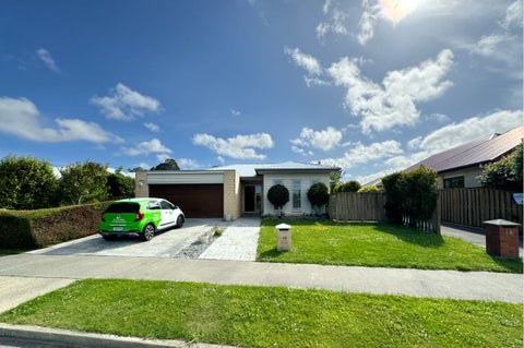 16 Wagner Crescent, Northwood, Christchurch