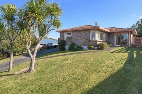 35 Redmond Street, Judea, Tauranga