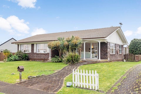 12 Kauri Drive, Waiuku, Waiuku