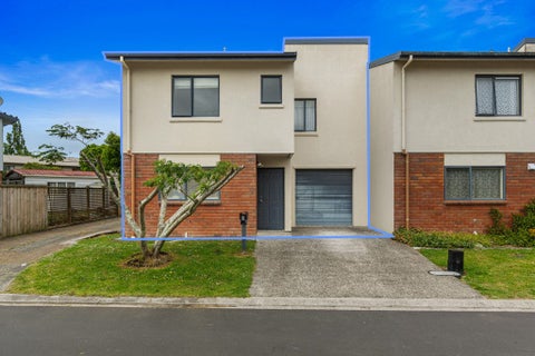 8 Duxfield Drive, Ranui, Auckland