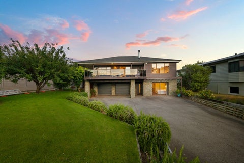 54 Rata Street, Wanaka