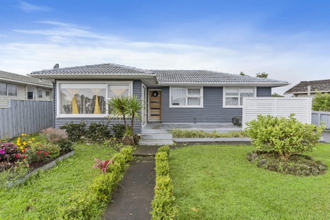 60 Convair Crescent, Mangere, Auckland