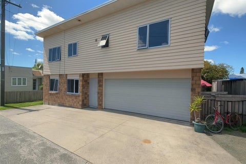 668 Grey Street, Hamilton East, Hamilton