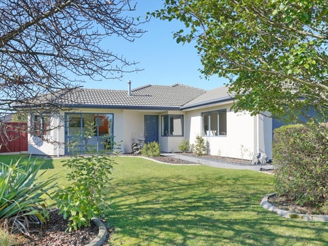 14 Pascoe Drive, Woodend, Woodend